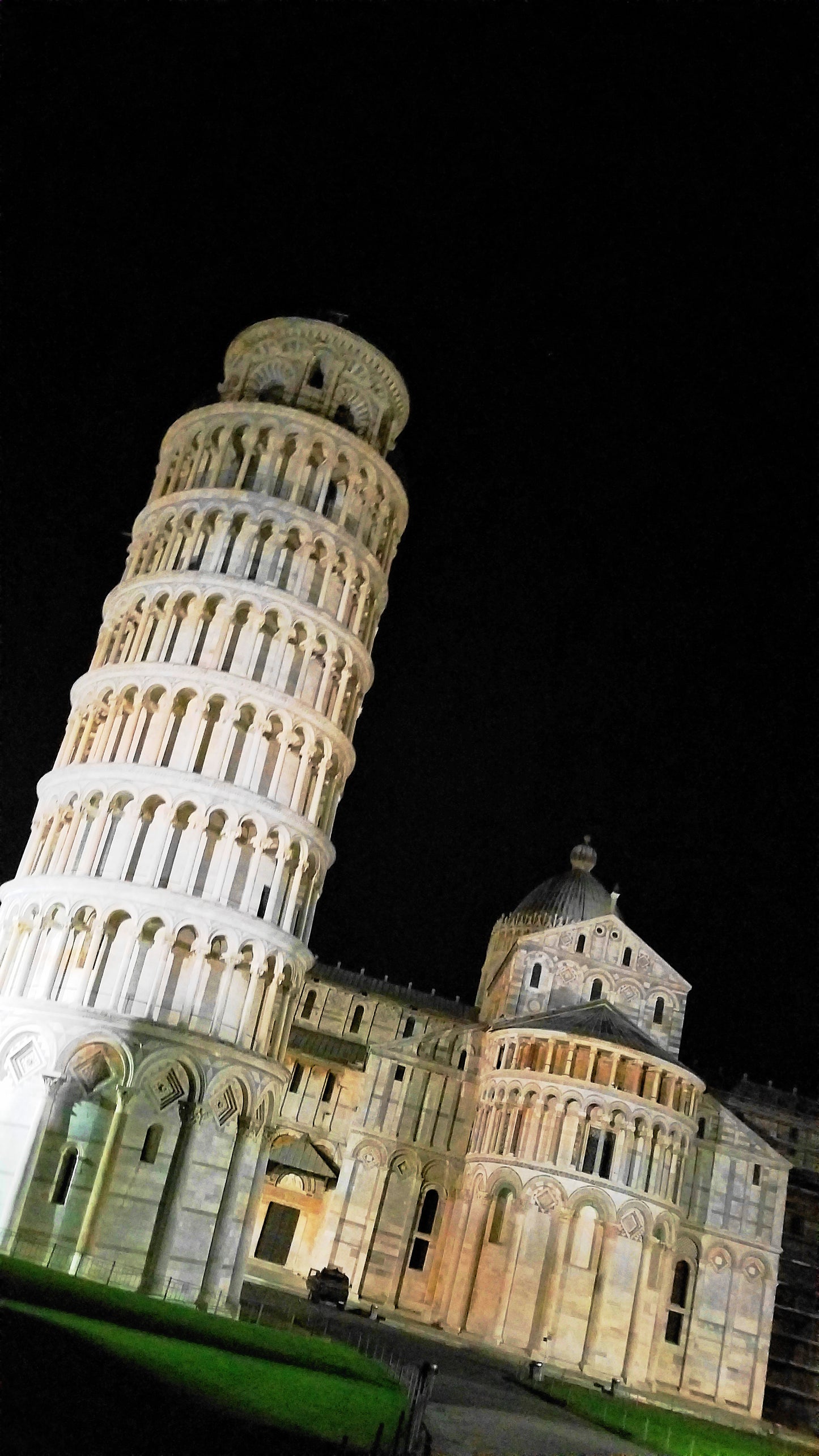 Leaning Tower of Pisa Italy 3