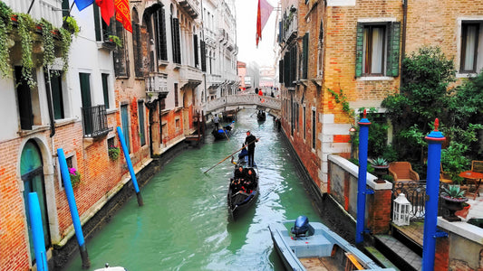 Gondala Boat Ride Through Venice Italy 2