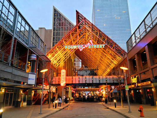 Kentucky St. Louis Fourth Street Live