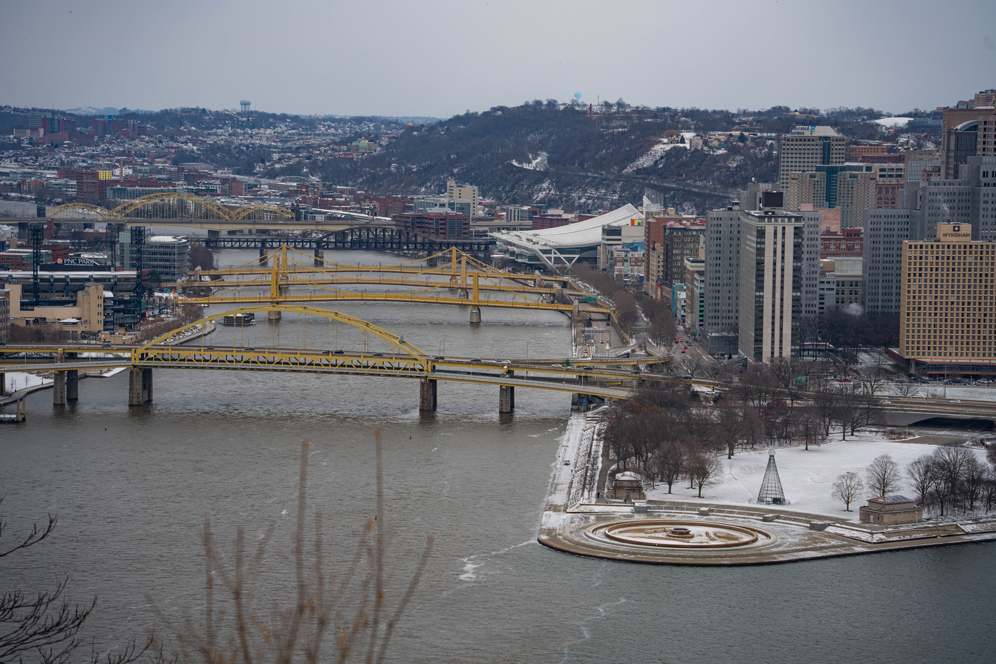 Pittsburgh Winter bridges 04